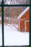 winterwindowview1.JPG (36609 bytes)